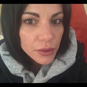 Meet your Posher, Christichristie